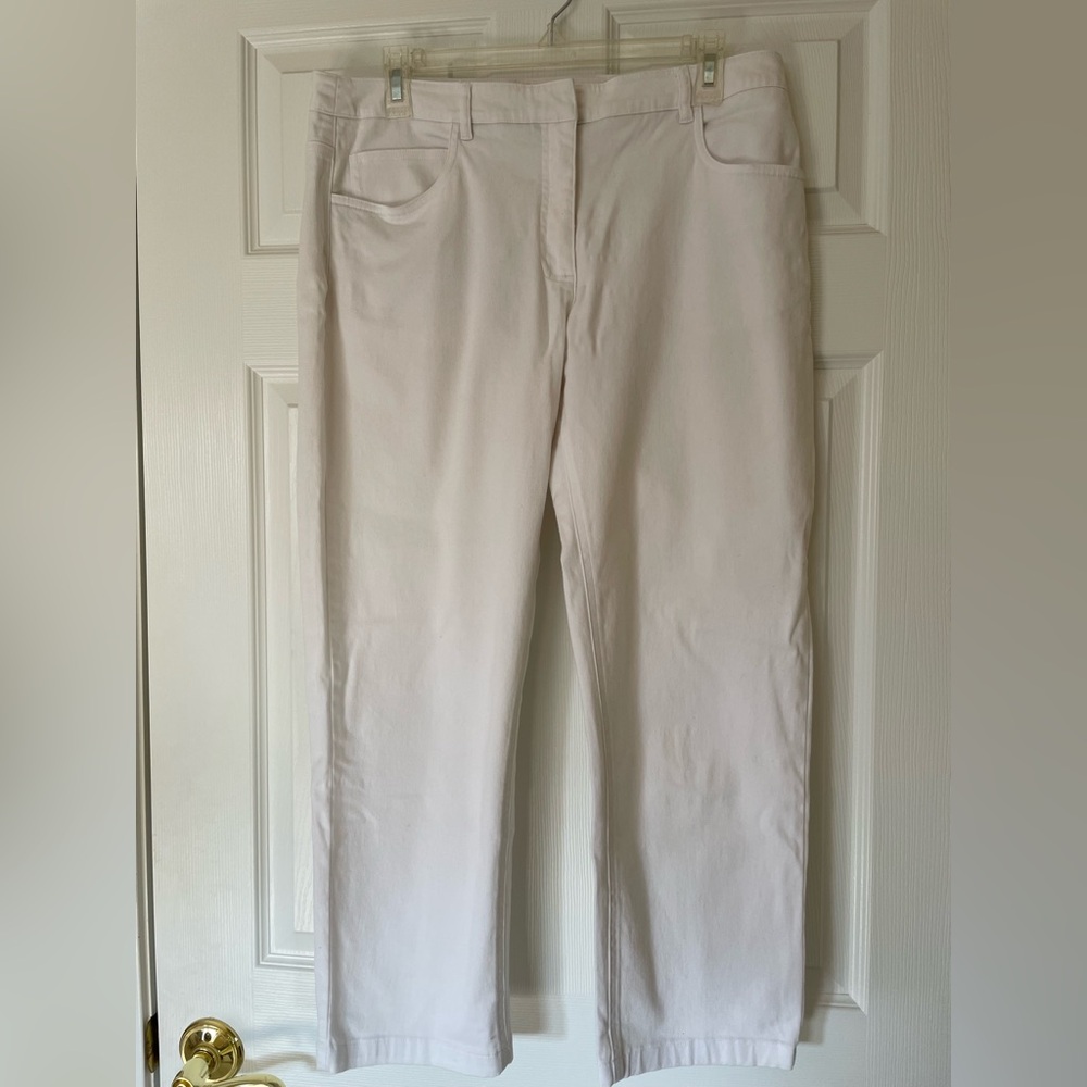 Peck & Peck White Straight-Leg Pants – Signature Red/White/Blue Ribbon 🇺🇸
